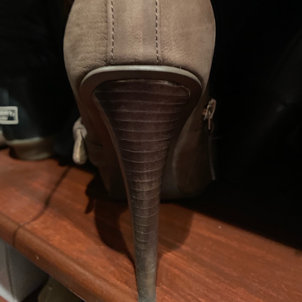 Booties - Picture 3 of 4